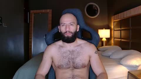 Snapshot of justin_hton chatting on 10-18-25, 10:49 Justin online show from 10-18-25, 10:49