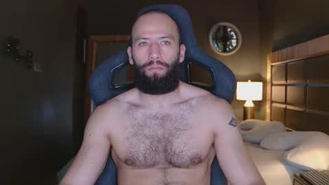 Snapshot of justin_hton chatting on 11-21-25, 11:53 Justin online show from 11-21-25, 11:53