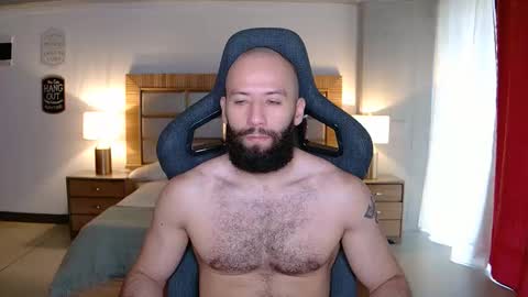 Snapshot of justin_hton chatting on 11-27-25, 12:40 Justin online show from 11-27-25, 12:40