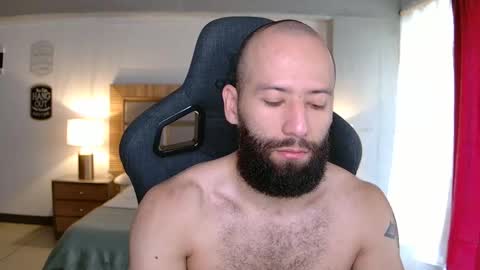 Snapshot of justin_hton chatting on 11-29-25, 01:47 Justin online show from 11-29-25, 01:47