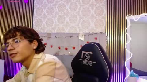 Snapshot of justin_tay1 chatting on 03-01-26, 03:30 justin online show from 03-01-26, 03:30