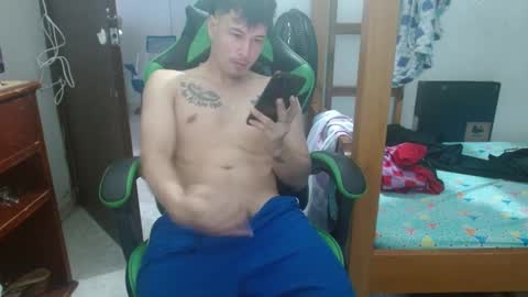 justin_taylor02 online show from 10-10-25, 12:15