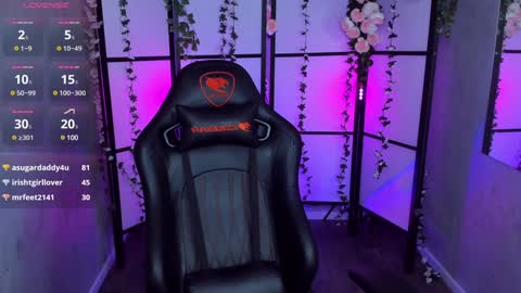 Snapshot of justin_twinkboy chatting on 12-13-24, 06:38 JUSTIN online show from 12-13-24, 06:38