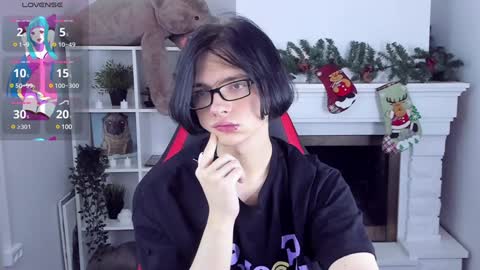 Snapshot of justin_twinkboy chatting on 12-28-24, 08:04 JUSTIN online show from 12-28-24, 08:04