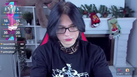 Snapshot of justin_twinkboy chatting on 01-04-25, 02:35 JUSTIN online show from 01-04-25, 02:35