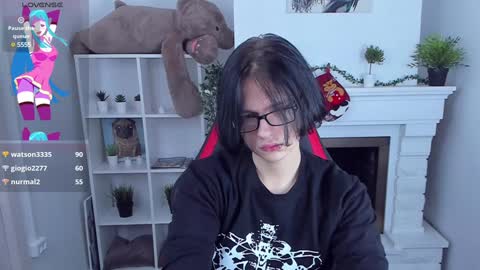 Snapshot of justin_twinkboy chatting on 01-08-25, 02:46 JUSTIN online show from 01-08-25, 02:46