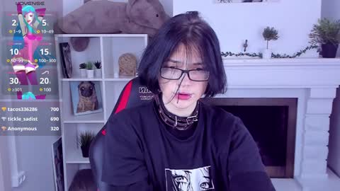 Snapshot of justin_twinkboy chatting on 01-26-25, 08:23 JUSTIN online show from 01-26-25, 08:23