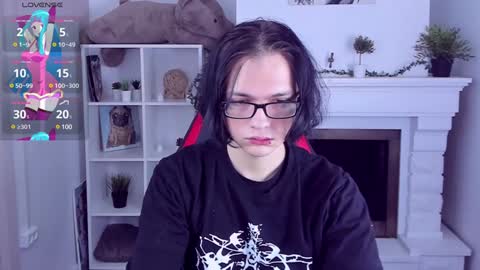 Snapshot of justin_twinkboy chatting on 01-27-25, 08:17 JUSTIN online show from 01-27-25, 08:17