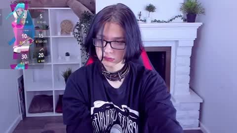 Snapshot of justin_twinkboy chatting on 02-02-25, 08:41 JUSTIN online show from 02-02-25, 08:41