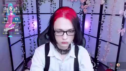 Snapshot of justin_twinkboy chatting on 02-19-25, 02:55 JUSTIN online show from 02-19-25, 02:55