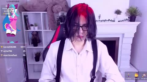 Snapshot of justin_twinkboy chatting on 02-21-25, 03:56 JUSTIN online show from 02-21-25, 03:56