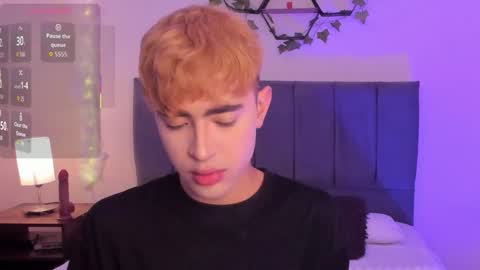 Snapshot of justinbe_ chatting on 09-29-25, 11:37 Justin online show from 09-29-25, 11:37