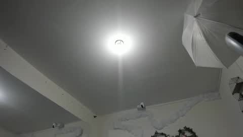 Snapshot of justinbe_ chatting on 11-18-25, 11:14 Justin online show from 11-18-25, 11:14