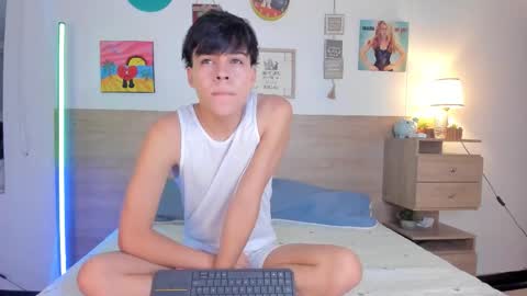 Justin online show from 10-12-25, 12:48