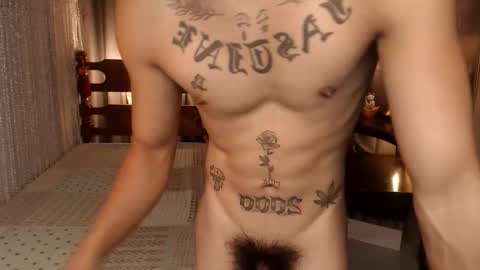 justine_hunk online show from 10-28-25, 04:49