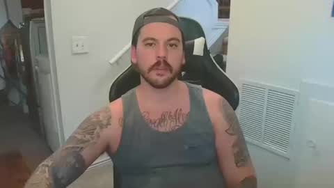 Snapshot of justintym69 chatting on 10-14-25, 07:58 justintym69 online show from 10-14-25, 07:58