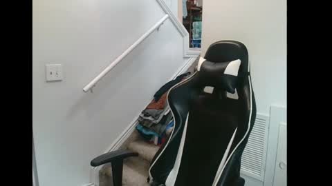 Snapshot of justintym69 chatting on 10-23-25, 08:07 justintym69 online show from 10-23-25, 08:07