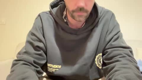 justmeandyou00 online show from 12-18-24, 06:46