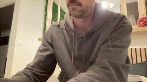 justmeandyou00 online show from 02-20-25, 06:02