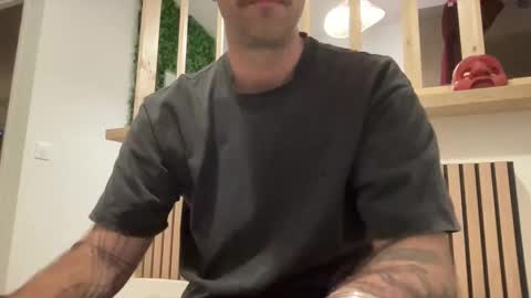 justmeandyou00 online show from 02-27-25, 05:47