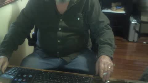 justmeohio online show from 01-15-26, 09:40