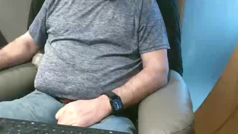 Snapshot of justpleased2behere chatting on 04-09-26, 04:01 here to Have Fun online show from 04-09-26, 04:01