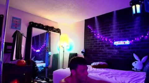 Snapshot of justwannalookgood4ya chatting on 12-09-24, 03:29 Eetantungfuk Mias online show from 12-09-24, 03:29