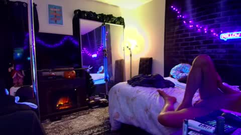 Snapshot of justwannalookgood4ya chatting on 12-10-24, 09:55 Eetantungfuk Mias online show from 12-10-24, 09:55