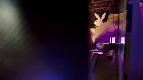 Snapshot of justwannalookgood4ya chatting on 12-12-24, 10:02 Eetantungfuk Mias online show from 12-12-24, 10:02