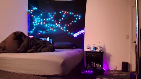 Snapshot of justwannalookgood4ya chatting on 02-06-25, 11:58 Eetantungfuk Mias online show from 02-06-25, 11:58