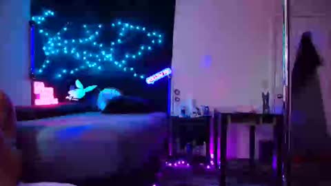 Snapshot of justwannalookgood4ya chatting on 02-08-25, 04:25 Eetantungfuk Mias online show from 02-08-25, 04:25