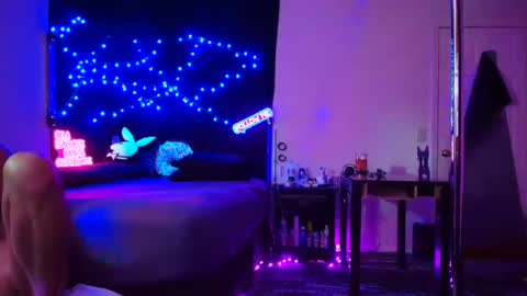 Snapshot of justwannalookgood4ya chatting on 02-08-25, 10:29 Eetantungfuk Mias online show from 02-08-25, 10:29