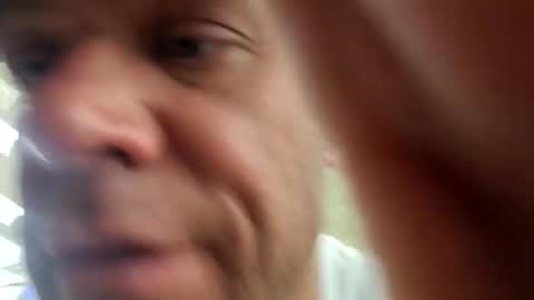 Snapshot of justwannalookgood4ya chatting on 02-13-25, 01:08 Eetantungfuk Mias online show from 02-13-25, 01:08