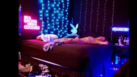 Snapshot of justwannalookgood4ya chatting on 02-21-25, 01:22 Eetantungfuk Mias online show from 02-21-25, 01:22