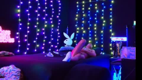 Snapshot of justwannalookgood4ya chatting on 03-11-25, 07:36 Eetantungfuk Mias online show from 03-11-25, 07:36