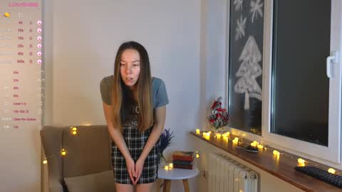 Juja and Kira online show from 12-29-24, 02:31