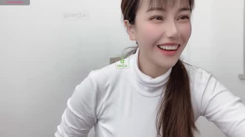 Snapshot of k1999_kimikooo chatting on 02-18-25, 11:44 kooo online show from 02-18-25, 11:44