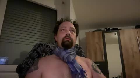 niceoregano online show from 12-21-25, 06:48