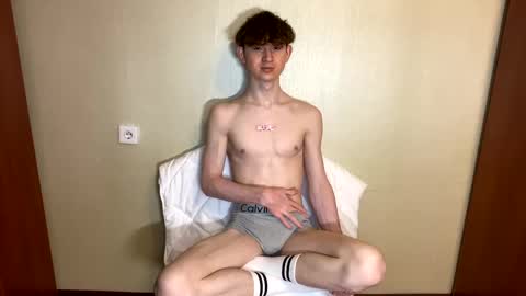 Snapshot of k1tty_b0y chatting on 01-16-25, 09:08 k1tty b0y online show from 01-16-25, 09:08