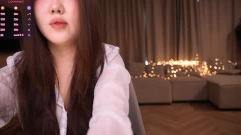 Snapshot of k_kimikooo chatting on 03-21-26, 08:19 Amely online show from 03-21-26, 08:19