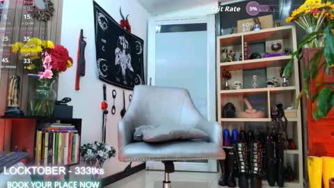 Carym  online show from 10-11-25, 02:33