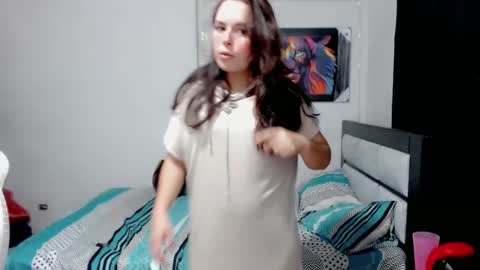 Snapshot of kabic_dragon736 chatting on 09-17-25, 04:58 Kabic online show from 09-17-25, 04:58