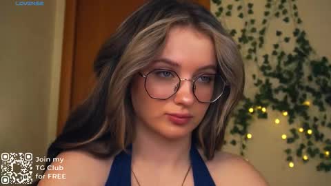 Tate online show from 10-11-25, 05:17