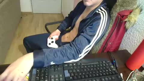 kael_art_d online show from 12-11-24, 05:00