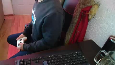 kael_art_d online show from 12-11-24, 06:52