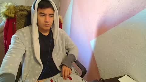 kael_art_d online show from 12-16-24, 04:16