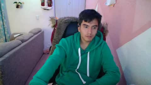 kael_art_d online show from 01-04-25, 03:29