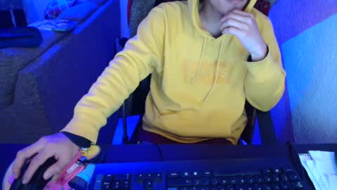 kael_art_d online show from 01-07-25, 02:53