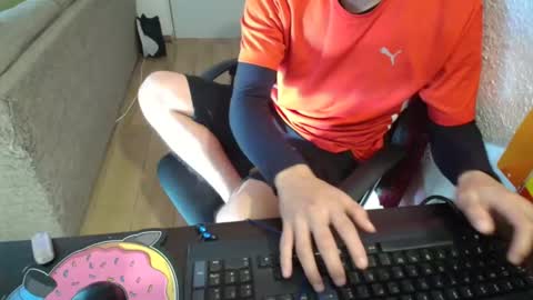kael_art_d online show from 03-03-25, 11:14