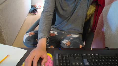 kael_art_d online show from 03-12-25, 04:35